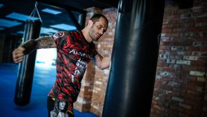 ММА боец с позиция за разделението сред феновете на ЦСКА