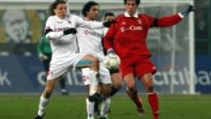 Байерн тръгна по шампионски
