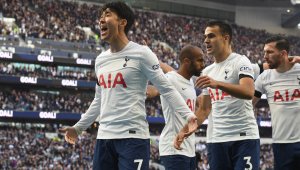 Тотнъм спря пропадането, Пчеличките ужилиха Уест Хям