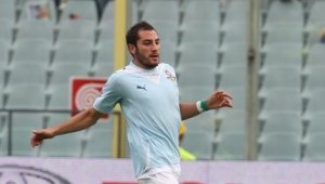 Звезда на Алжир аут от световното първенство