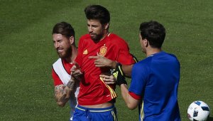 ИЗНЕНАДА: Пике и Рамос започват общ бизнес