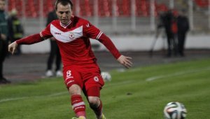 Бивш капитан на ЦСКА: Футболистите си удряха шамари преди мач