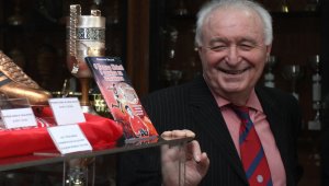 ЦСКА поздрави рожденика Петър Жеков