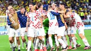 Ивана обеща да остане без дрехи при титла на Хърватия + СНИМКИ