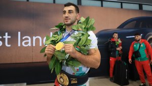 Световното по борба 2026: Награди до $100 000 и фонд от $6 млн. + ВИДЕО
