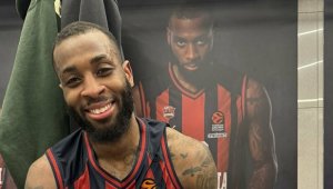 Избраха американец с бг паспорт за най-полезен играч на кръга в Евролигата