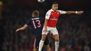 Алексис Санчес ще скубе "канарчетата"