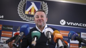 ОФИЦИАЛНО: Левски има нов треньор. Наско Сираков го представи