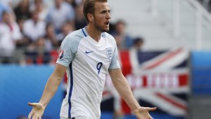 Шиърър: Кейн да остане на пейката