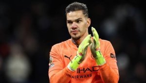 Бразилец изригна: Спечелих 18 трофея с Ман Сити, но не бях щастлив там