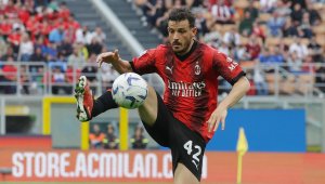 Бивш играч на Милан и Рома обяви, че се отказва