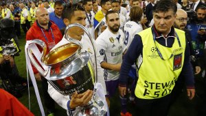 Агентът на Роналдо плаши Реал: Интересът към Кристиано е убийствен!