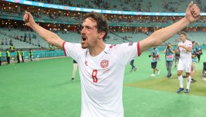 Герой за Дания не различава червено и зелено