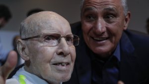 Президентът на Бразилия тъжи за Марио Загало