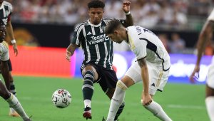 Изненадващ фаворит за Джейдън Санчо