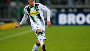 Официално: Борусия Мьонхенгладбах купи малкия Азар