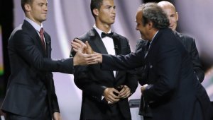 Платини: Златната топка трябва да е за световен шампион