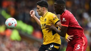 Фулъм намери заместник на искащия да си ходи Митрович