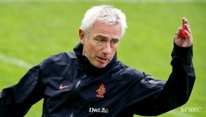 Ван Марвийк: Нямаме тайни от Дания