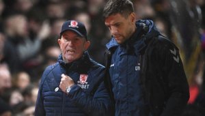 Уудгейт и Роби Кийн поеха Мидълзбро