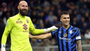 ОФИЦИАЛНО: Наполи привлече вратаря на Торино