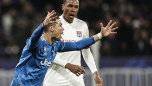 Напуска ли Юве? Името на Кристиано Роналдо беше забъркано в скандал