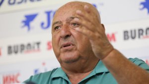 Венци Стефанов: Сигурно Дейвид Копърфийлд смени съдията на почивката