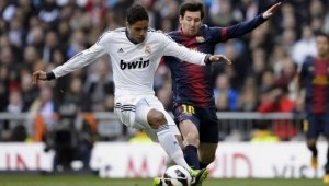 От Барса пробвали да отмъкнат Варан