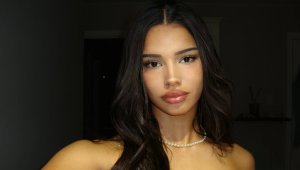 Асове на Юве и Интер въздишат по секси футболистка + СНИМКИ 