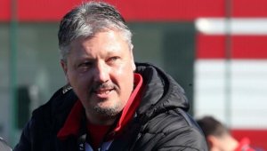 Любо Пенев с първа реакция след завръщането си в ЦСКА, благодари на Кюстендилеца