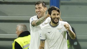 Луис Алберто с гол №50 за Лацио, вбеси се при смяна