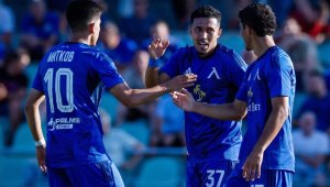 Левски с нова победа, удари сръбски новак