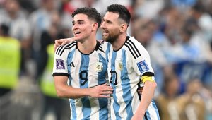 Голаджията Алварес с голямо признание за Меси