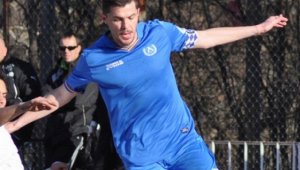 Домовчийски пред трансфер в Берое