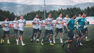 Въпреки фиаското в Русия: Бундестимът запазва култовото си прозвище