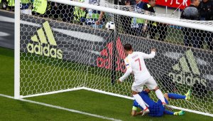 Мората и Бейл са най-добрите стрелци