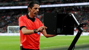 VAR чука на вратата на Шампионска лига