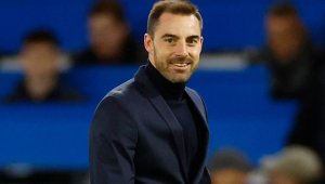 Светците ще купуват нов костюм на треньора си