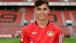 Барса и Реал се "хващат за гушите" за изгряващата звезда на германския футбол