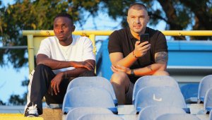 "Африканска" битка за бивш на Левски