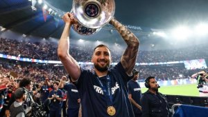 Донарума търси психолог заради контузията на Мусиала