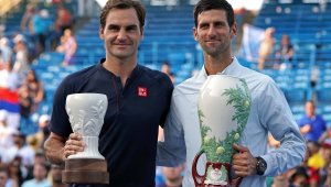 След 46 мача като противници: Федерер и Джокович ще играят на двойки