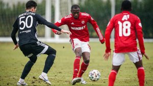 Стойчо Младенов сменя схемата на ЦСКА