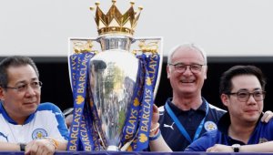 Лестър първо се спасява, после взима някоя титла