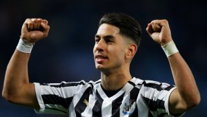 Нюкасъл на практика оцеля след 1:0 над Лестър