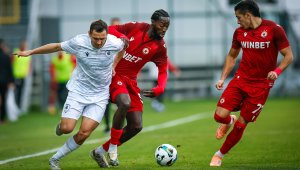 Най-после ЦСКА не загуби, извъртя 0:0 срещу лидера в Украйна