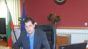 Кметът на Пловдив ще вика за Ботев срещу Лудогорец в Бургас