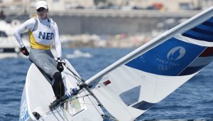 Париж 2024: Отложиха гонките за медали във ветроходството заради безветрие