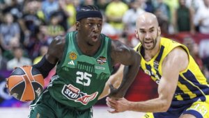 Страхотна защита прати Панатинайкос на финал в Евролигата