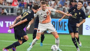 Много дебюти и малко футбол! Юве - Рома 0:0
